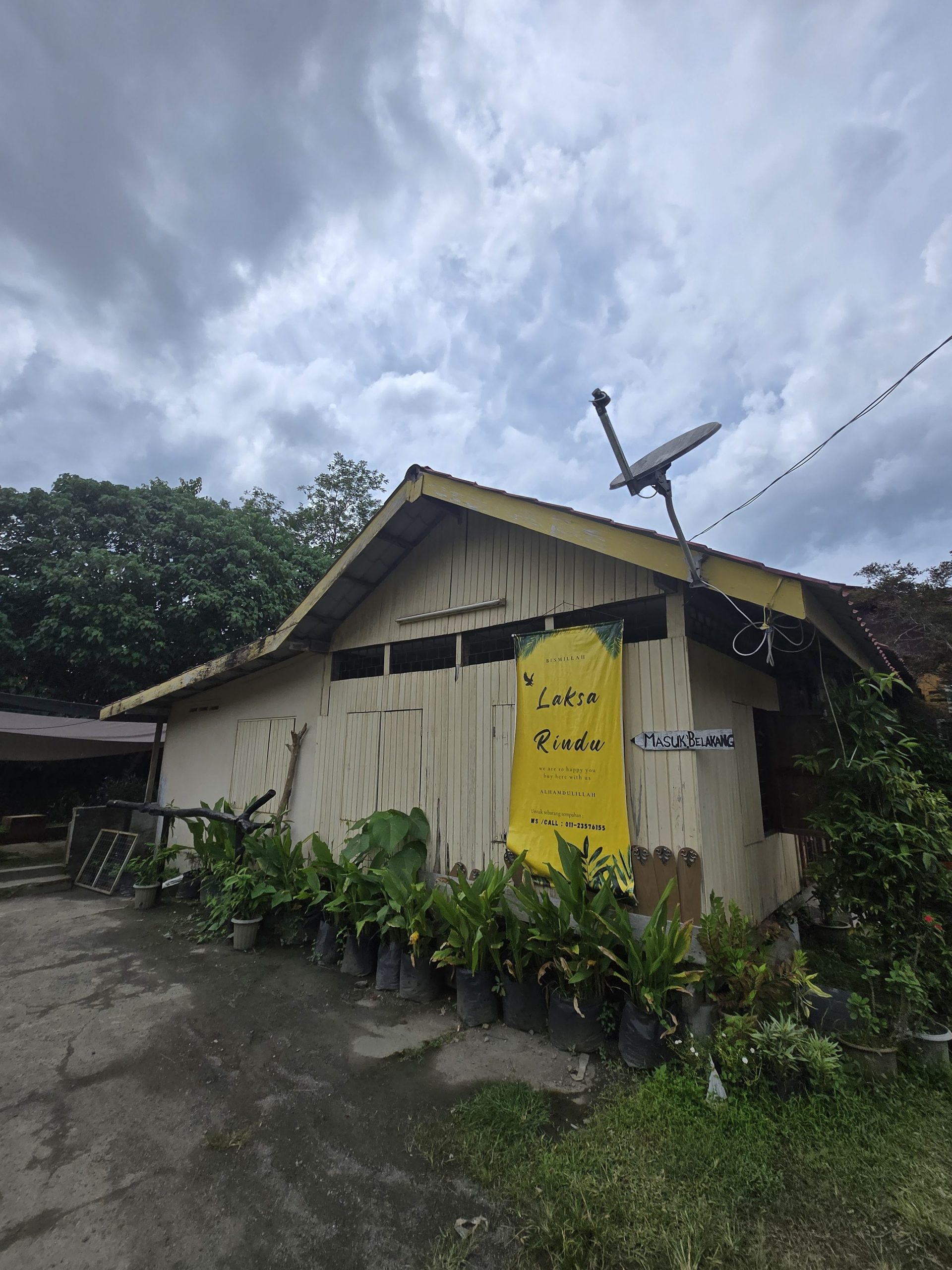 cafe laksa rindu riverside scaled