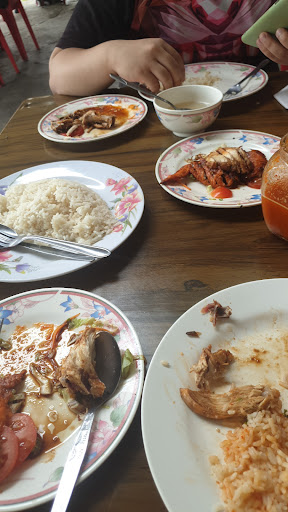 Nasi Ayam Daniel Nasi Ayam Daniel