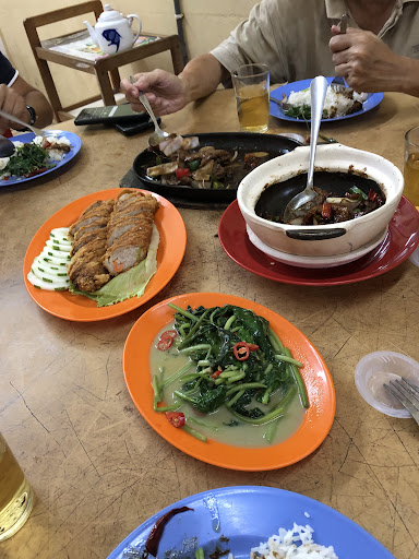 Restaurant Shi Jia Lou, non Halal