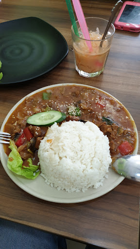 Master Mah Restaurant • Mee Tarik • Halal Master Mah Restaurant • Mee Tarik • Halal