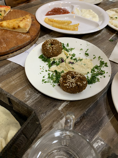 Paradise Reyan Restaurant