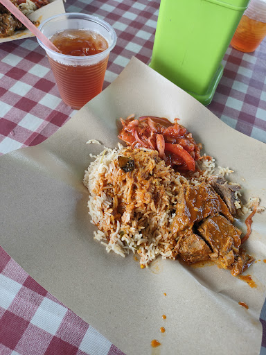 Nasi Daging Smoka De’ Utara Nasi Daging Smoka De’ Utara