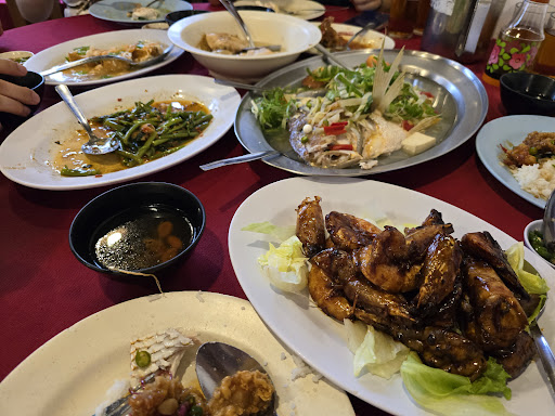 Borak Borak Bistro