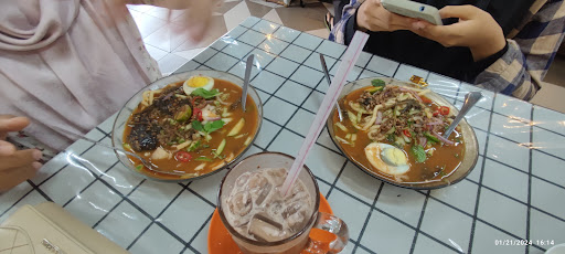 Laksa Sanggul Kampar Haji Abdul Ghaffoor Laksa Sanggul Kampar Haji Abdul Ghaffoor