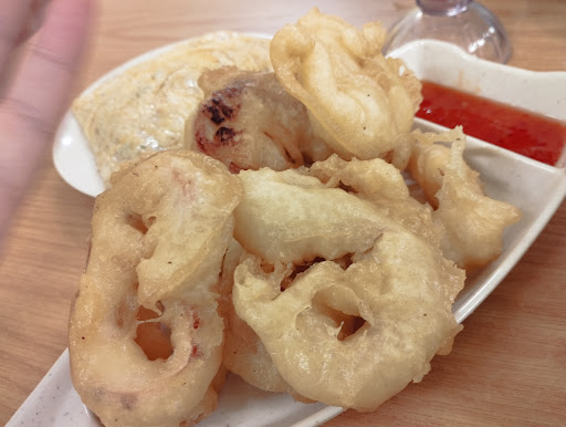 Sri Bangtawa Seafood Restaurant ( Lumut, Perak ) Sri Bangtawa Seafood Restaurant ( Lumut, Perak )