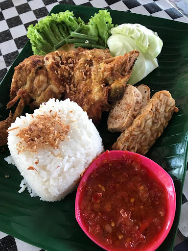 Lepak Corner Station (Penyet's & Bakso)