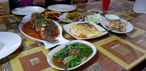 Restoran Api Api Ikan Bakar (RA0032309-P) Restoran Api Api Ikan Bakar (RA0032309-P)
