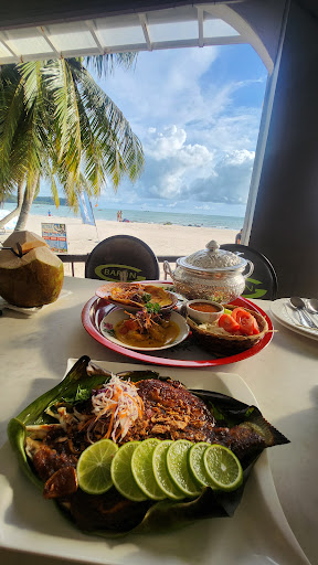 Oceanside Cafe & Restaurant