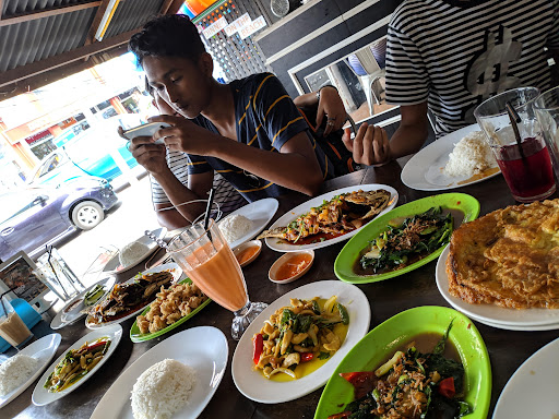 Shell Out Restaurant Shell Out Restaurant