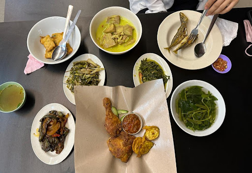 Grace Point Food Court 美食街