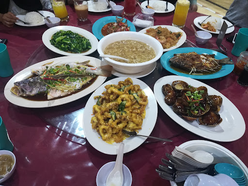 Sri Titingan Seafood Restaurant Sri Titingan Seafood Restaurant