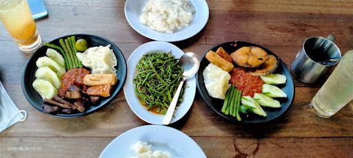 Restaurant Muara (Imperial) Restaurant Muara (Imperial)