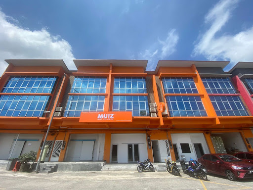 MUIZ FOOD INDUSTRIES SDN BHD MUIZ FOOD INDUSTRIES SDN BHD