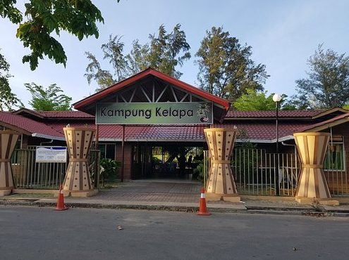kampung kelapa restaurant kudat sabah