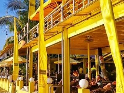 Yellow Beach Cafe 1 yellow beach cafe